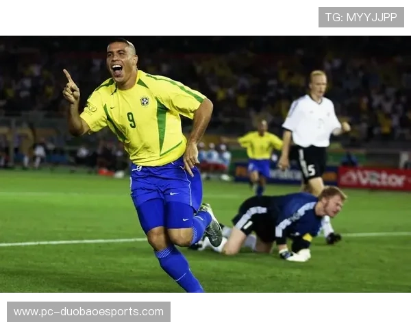 足球史上十大传奇球星排名榜单 谁将是无可争议的最佳球员